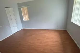 10329 NW 11th St, Pembroke Pines, FL 33026 - Photo 11
