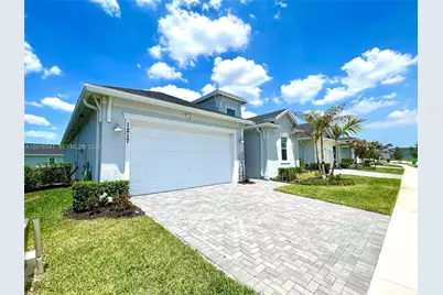 1217 SE Crosswood Way, Port Saint Lucie, FL 34984 - Photo 1