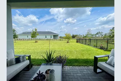 1217 SE Crosswood Way, Port Saint Lucie, FL 34984 - Photo 25