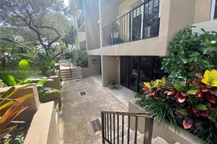 110 Salamanca Ave, Coral Gables, FL 33134 - Photo 3