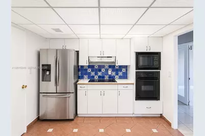 110 Salamanca Ave #PH, Coral Gables, FL 33134 - Photo 7