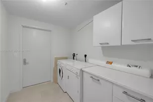 17121 Collins Ave, Sunny Isles Beach, FL 33160 - Photo 15