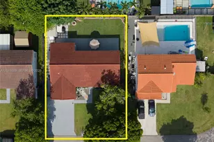 17601 SW 138th Ct, Miami, FL 33177 - Photo 3