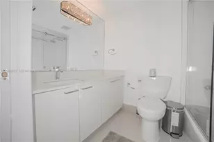 6301 Collins Ave, Miami Beach, FL 33141 - Photo 23