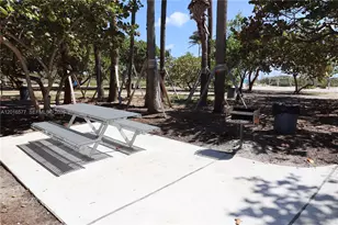 835 83rd St, Miami Beach, FL 33141 - Photo 9