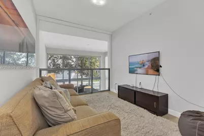 6000 Collins Ave #129, Miami Beach, FL 33140 - Photo 17