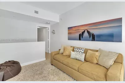 6000 Collins Ave #129, Miami Beach, FL 33140 - Photo 19