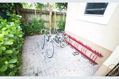 53 NE 49th St #4, Miami, FL 33137 - Photo 11