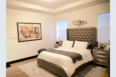 16012 NW 91st Ct, Miami Lakes, FL 33018 - Photo 7