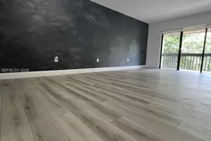 8885 Fontainebleau Blvd, Miami, FL 33172 - Photo 3