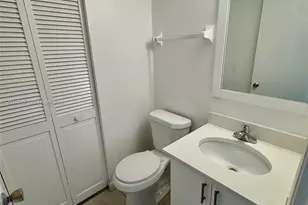 5908 NW 21st St, Lauderhill, FL 33313 - Photo 9