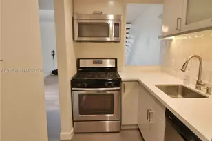6884 N Kendall Dr, Pinecrest, FL 33156 - Photo 23