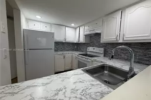 13685 NE 10th Ave, North Miami, FL 33161 - Photo 3