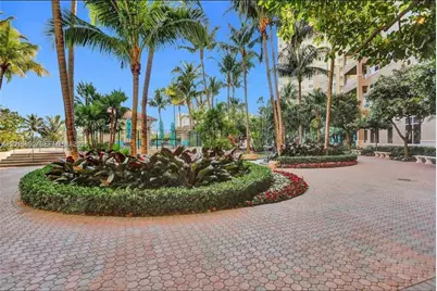 19501 W Country Club Dr #510, Aventura, FL 33180 - Photo 23