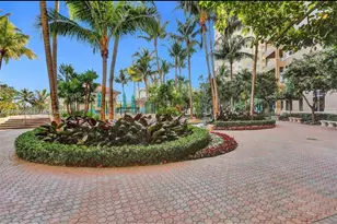 19501 W Country Club Dr, Aventura, FL 33180 - Photo 23