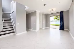 963 Falling Water Rd, Weston, FL 33326 - Photo 7