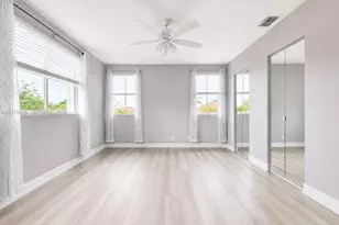 963 Falling Water Rd, Weston, FL 33326 - Photo 11