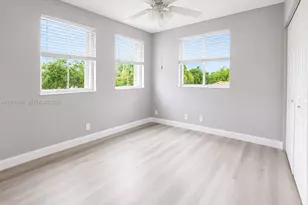 963 Falling Water Rd, Weston, FL 33326 - Photo 15