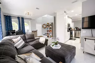 963 Falling Water Rd, Weston, FL 33326 - Photo 5