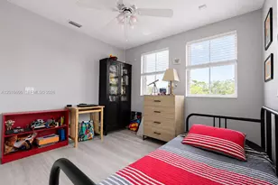963 Falling Water Rd, Weston, FL 33326 - Photo 19
