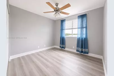 963 Falling Water Rd, Weston, FL 33326 - Photo 19