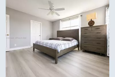 963 Falling Water Rd, Weston, FL 33326 - Photo 13