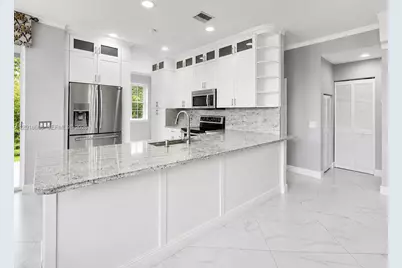 963 Falling Water Rd, Weston, FL 33326 - Photo 3