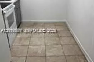 6990 NW 186th St, Hialeah, FL 33015 - Photo 13