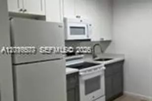 6990 NW 186th St, Hialeah, FL 33015 - Photo 13