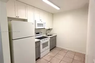 6990 NW 186th St, Hialeah, FL 33015 - Photo 3