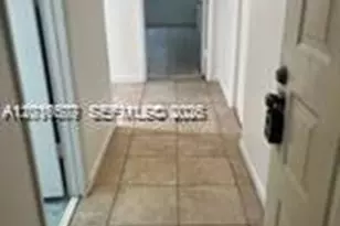 6990 NW 186th St, Hialeah, FL 33015 - Photo 9