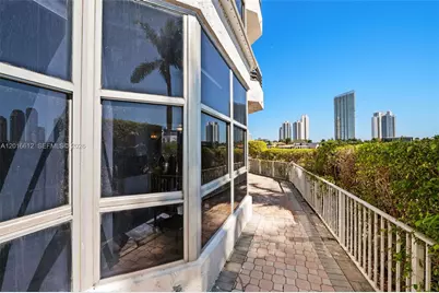 19101 NE 36th Ct #112, Aventura, FL 33180 - Photo 27