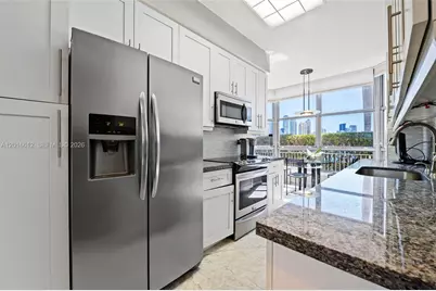 19101 NE 36th Ct #112, Aventura, FL 33180 - Photo 15