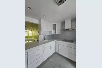 1301 NE 191st St #F103, Miami, FL 33179 - Photo 3