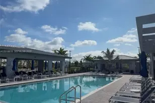 663 SE 13th St Cir, Homestead, FL 33034 - Photo 23