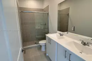 663 SE 13th St Cir, Homestead, FL 33034 - Photo 21