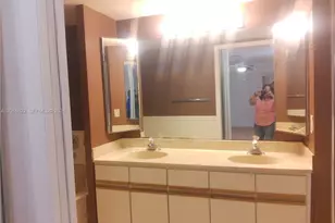 8172 S Coral Cir, North Lauderdale, FL 33068 - Photo 13