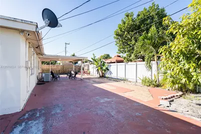 690 E 10th Ave #Front, Hialeah, FL 33010 - Photo 19