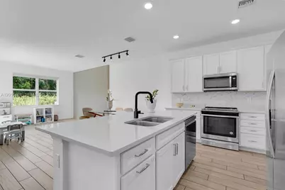 4774 Eucalyptus Dr, Hollywood, FL 33021 - Photo 25