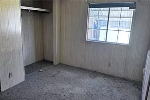 2110 SW 51st Pl, Dania Beach, FL 33312 - Photo 3