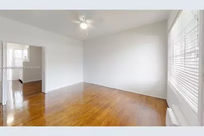 639 12 Street #3, Miami Beach, FL 33139 - Photo 5