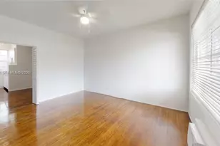 639 12th St, Miami Beach, FL 33139 - Photo 5