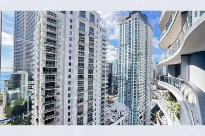 1000 Brickell Plz #2603, Miami, FL 33131 - Photo 33