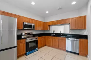 2551 SW 83rd Ave, Miramar, FL 33025 - Photo 23