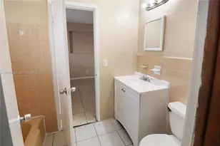 2001 NE 1st Ave, Pompano Beach, FL 33060 - Photo 7