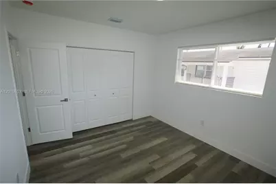 59 E 14th St #59, Hialeah, FL 33010 - Photo 13