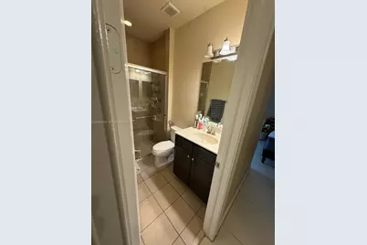 9845 NW 86th Ter, Doral, FL 33178 - Photo 19