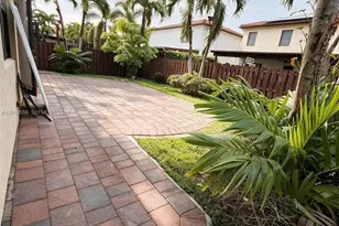 9845 NW 86th Terrace, Doral, FL 33178 - Photo 31