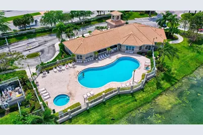 5045 Wiles Rd #201, Coconut Creek, FL 33073 - Photo 5