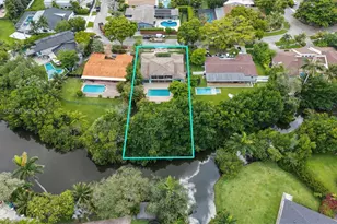 20021 NE 25th Ave, Miami, FL 33180 - Photo 1